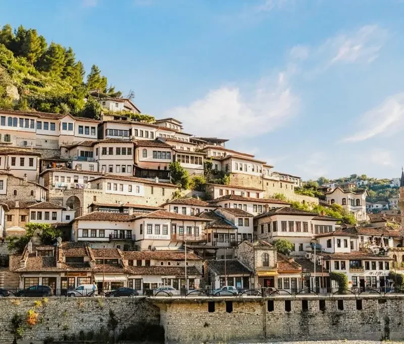 Albánie: Skrytý klenot Balkánu (autobusem)