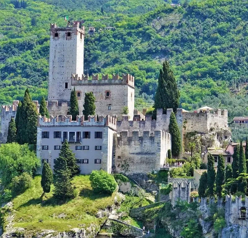 Okolí jezera Lago di Garda
